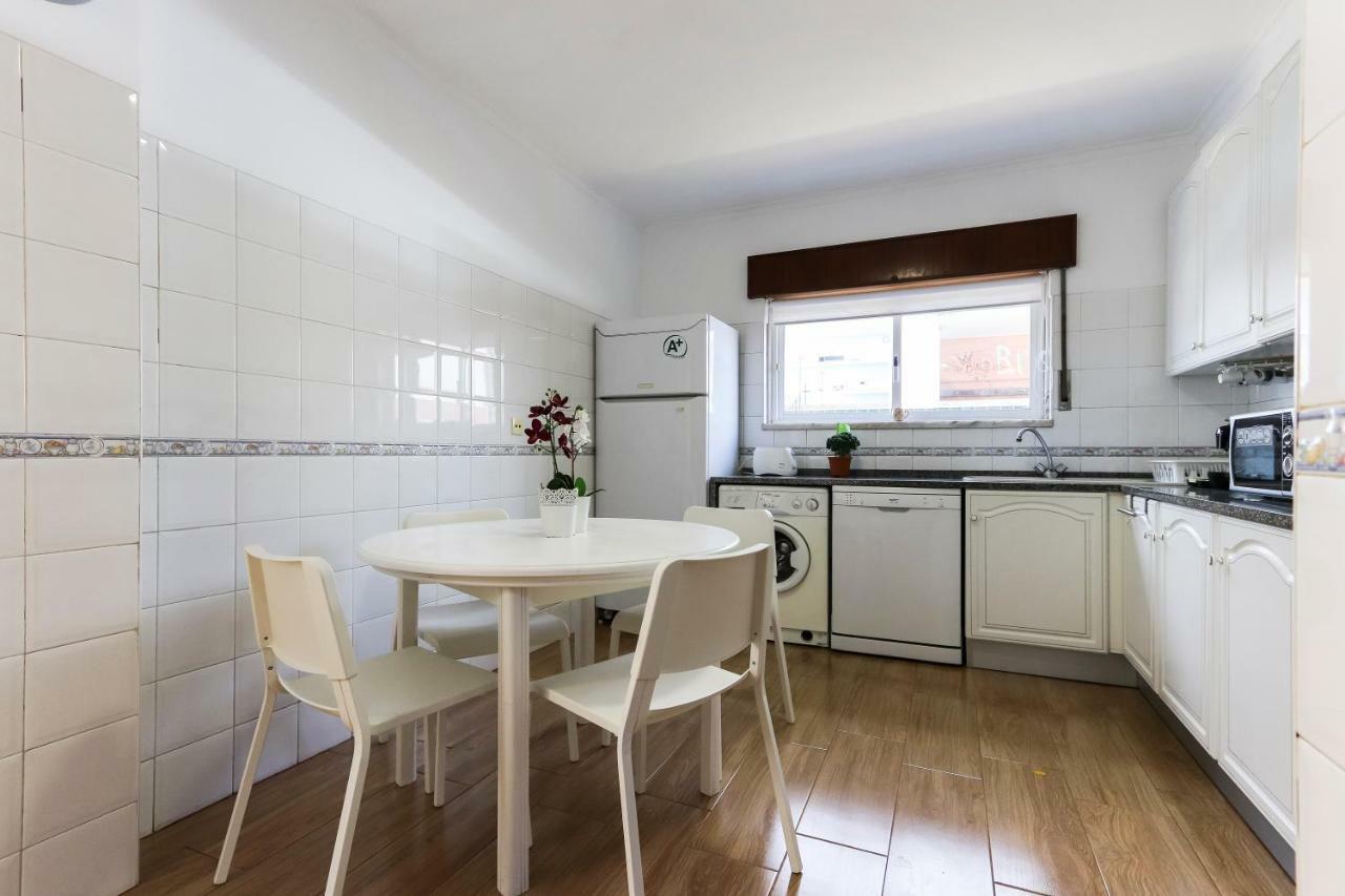 Charming Guesthouse - Sonias Houses Лиссабон Экстерьер фото